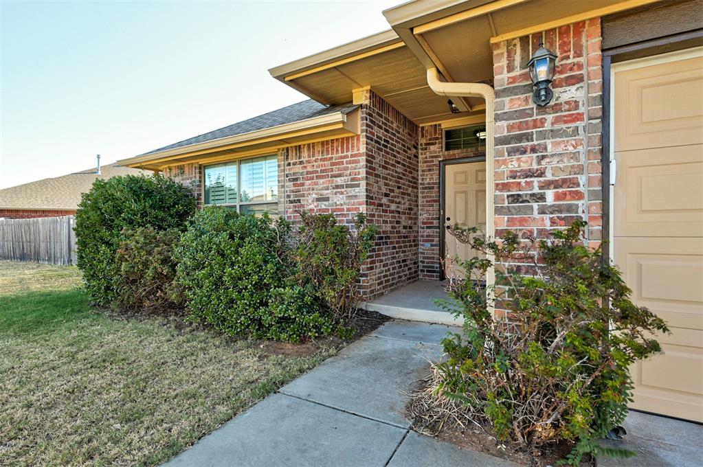8012 Hillers Road Property Photo 4