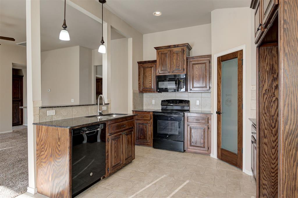 8012 Hillers Road Property Photo 15