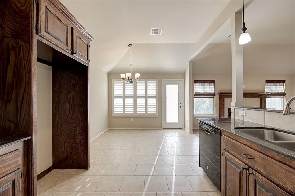8012 Hillers Road Property Photo 17