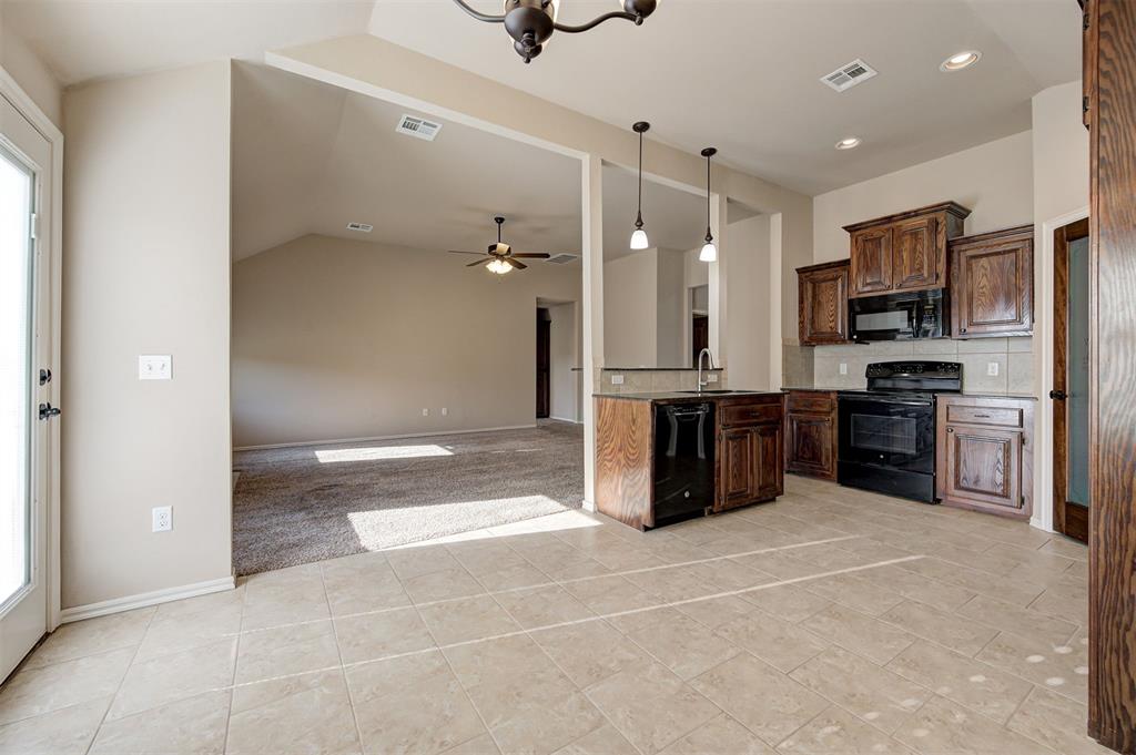 8012 Hillers Road Property Photo 20