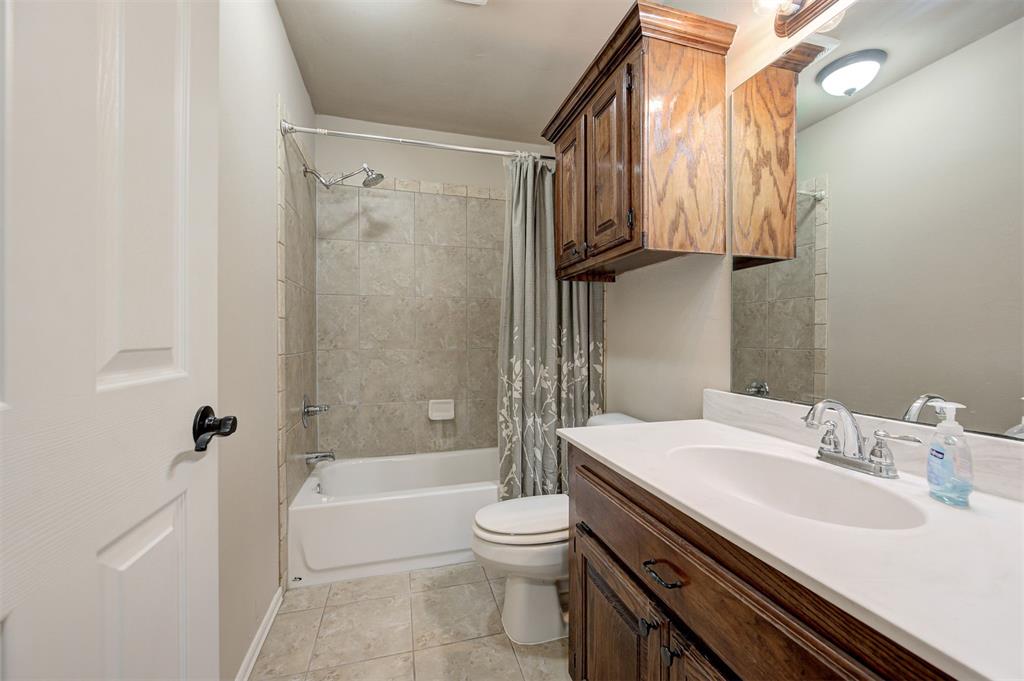 8012 Hillers Road Property Photo 33