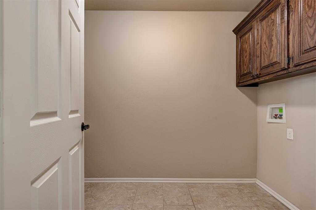 8012 Hillers Road Property Photo 37