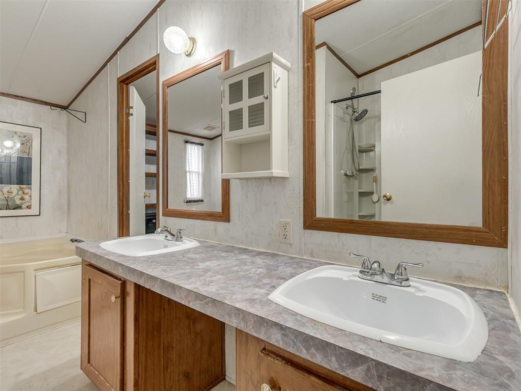 8990 E Tecumseh Road Property Photo 15