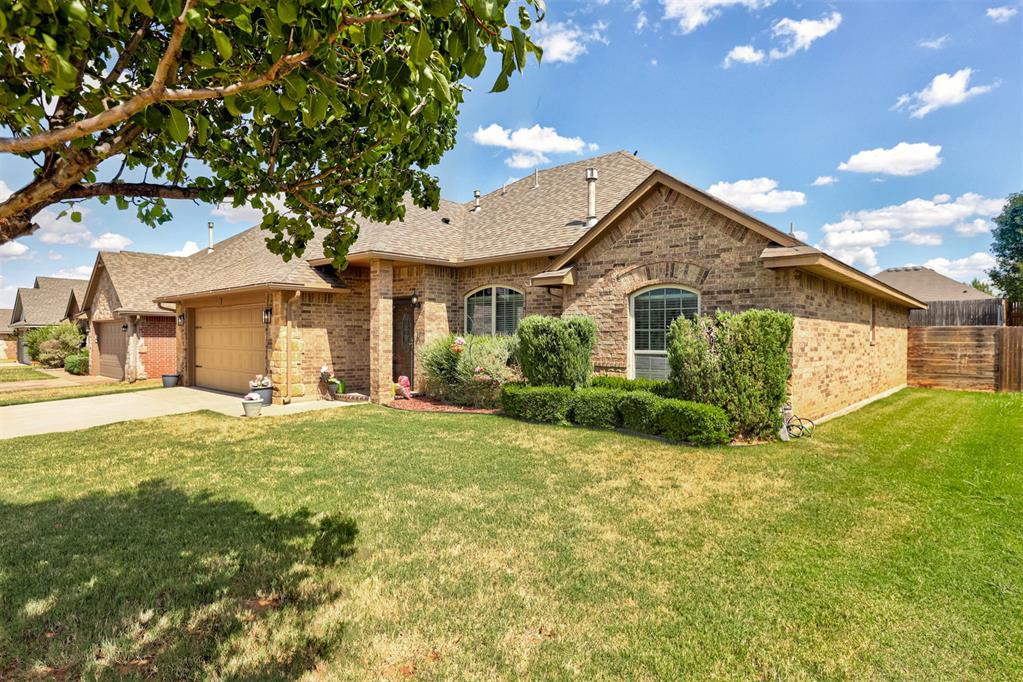 16204 Romeo Drive Property Photo 2