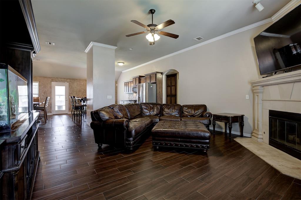 16204 Romeo Drive Property Photo 4