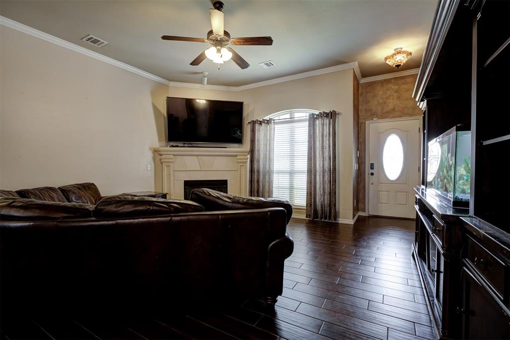 16204 Romeo Drive Property Photo 5