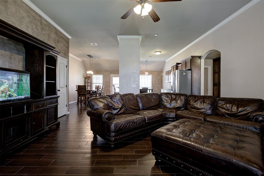 16204 Romeo Drive Property Photo 8