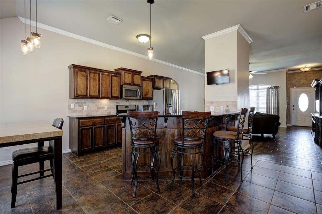 16204 Romeo Drive Property Photo 9
