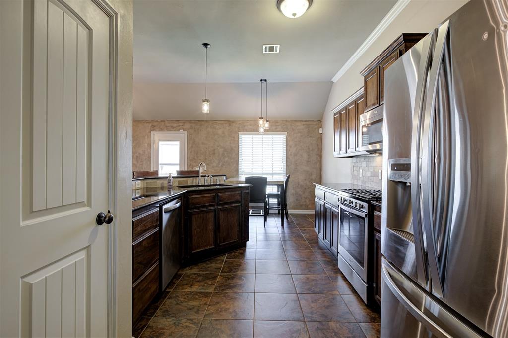 16204 Romeo Drive Property Photo 12