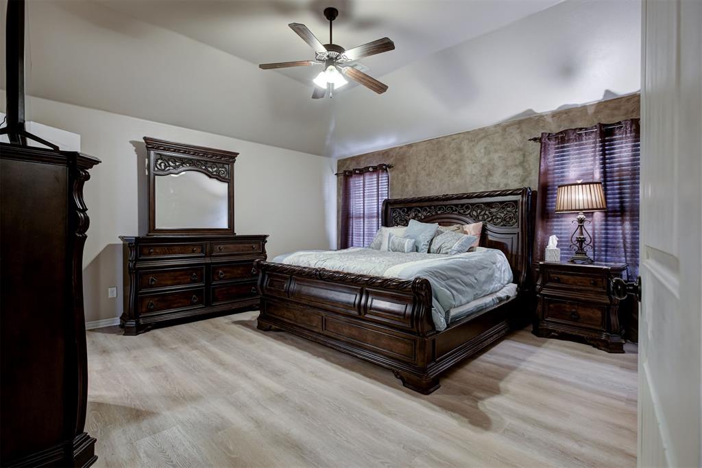 16204 Romeo Drive Property Photo 16