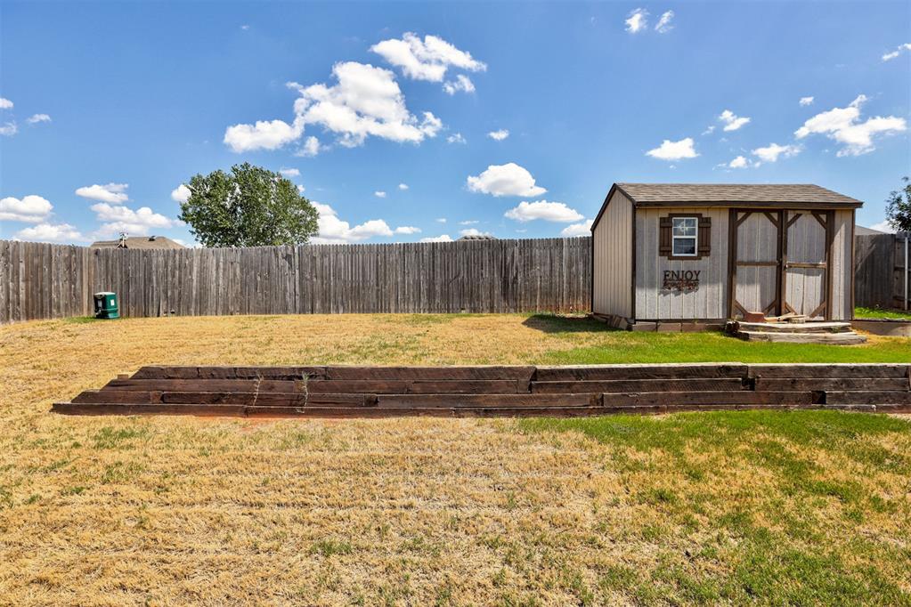 16204 Romeo Drive Property Photo 32
