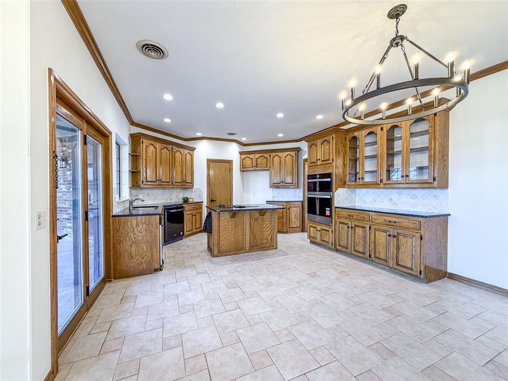 100708 S Highway 177 Property Photo 34