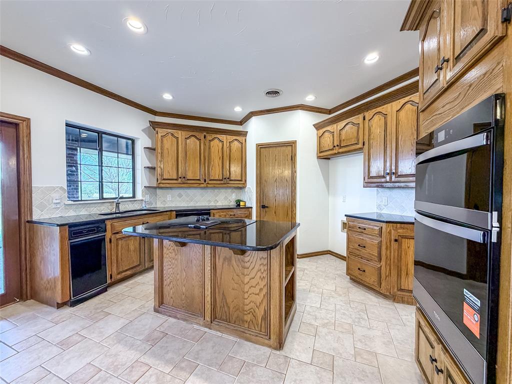 100708 S Highway 177 Property Photo 38