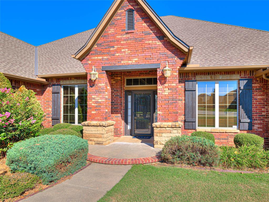 13439 Prestwick Circle Property Photo 4