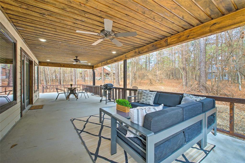 167 Oak Stone Lane Property Photo 42