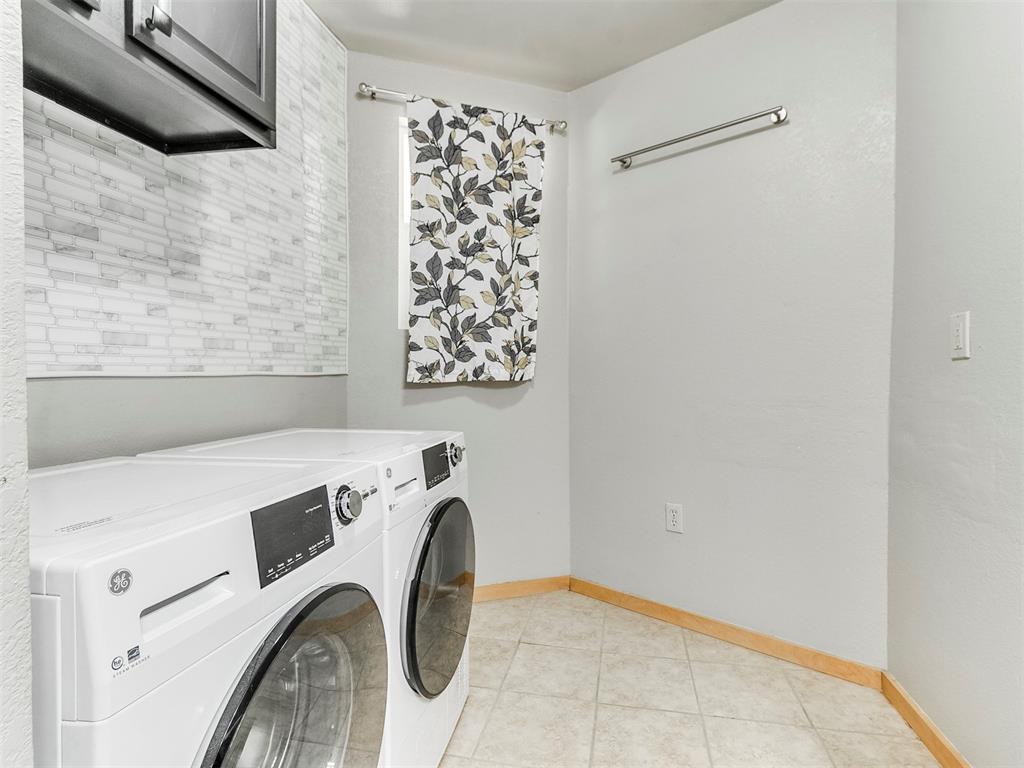 326 Atterberry Drive Property Photo 11