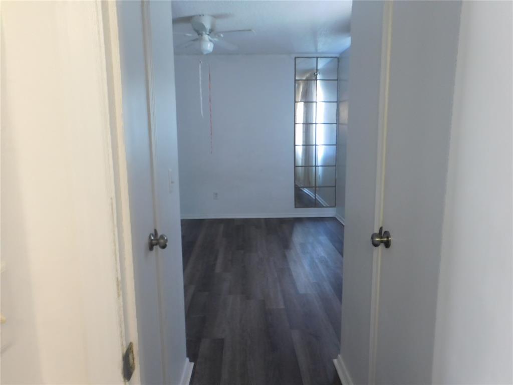 6026 Nw Expressway B Property Photo 9