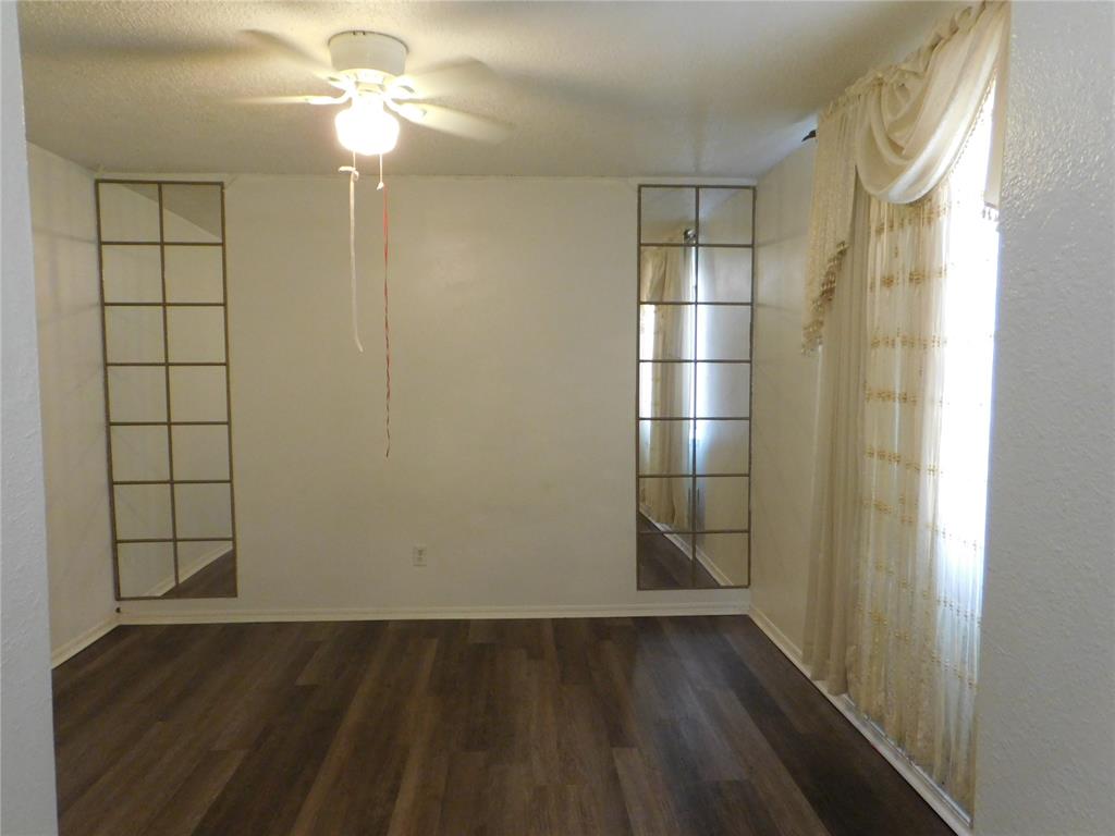 6026 Nw Expressway B Property Photo 11