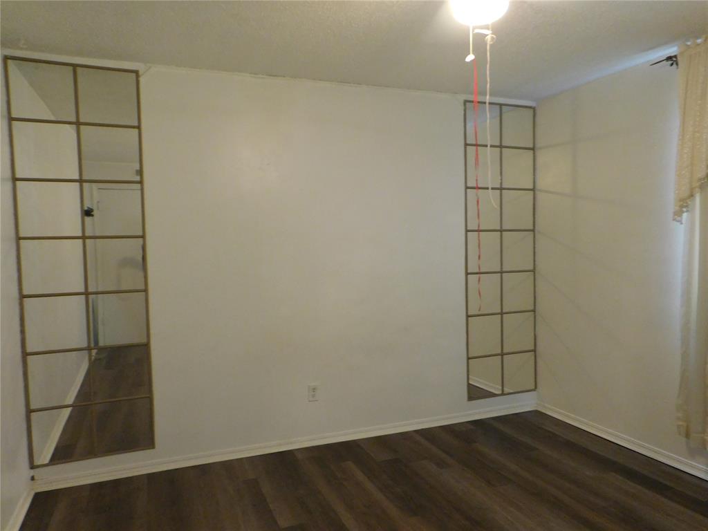 6026 Nw Expressway B Property Photo 12