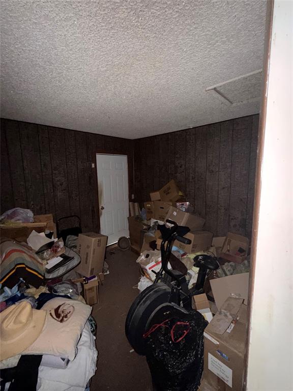 502 S Noble Avenue Property Photo 5