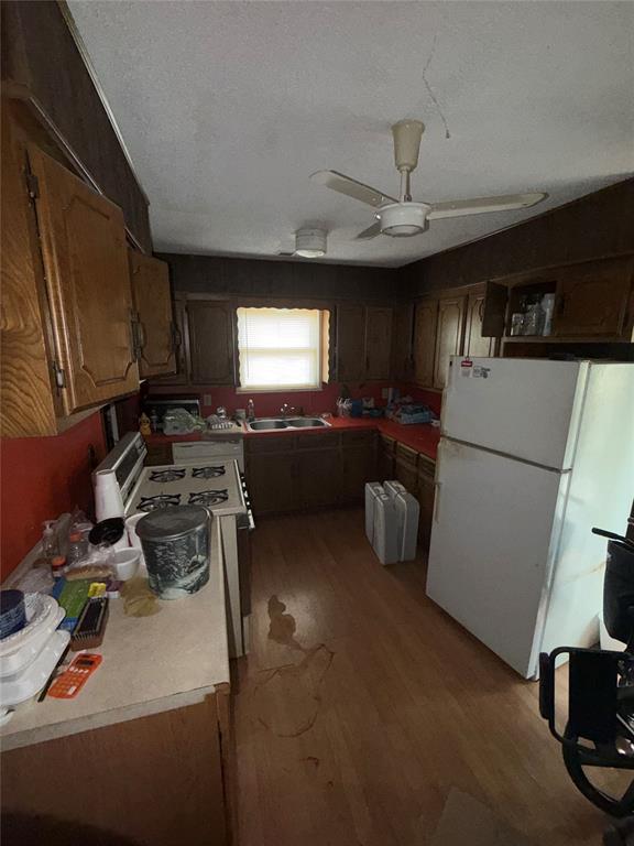 502 S Noble Avenue Property Photo 6