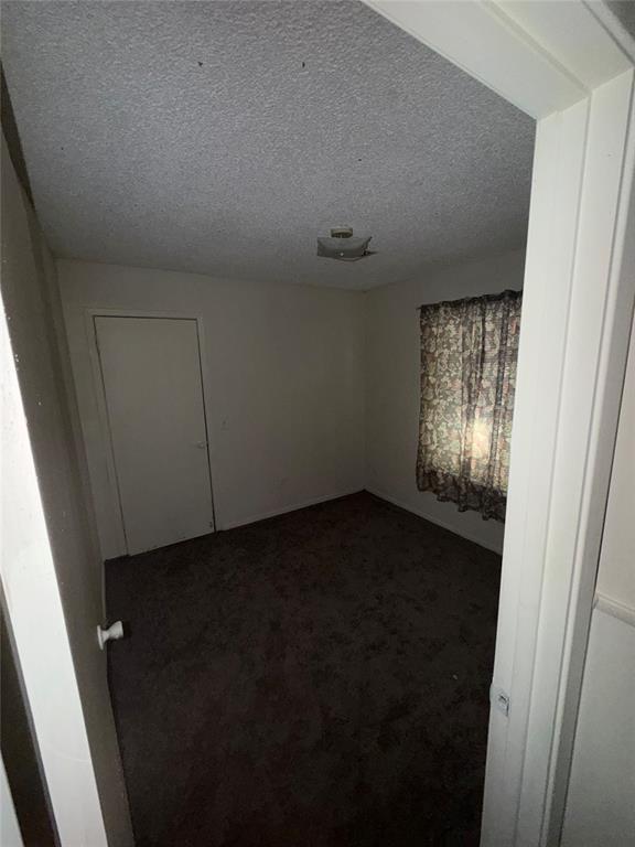 502 S Noble Avenue Property Photo 7