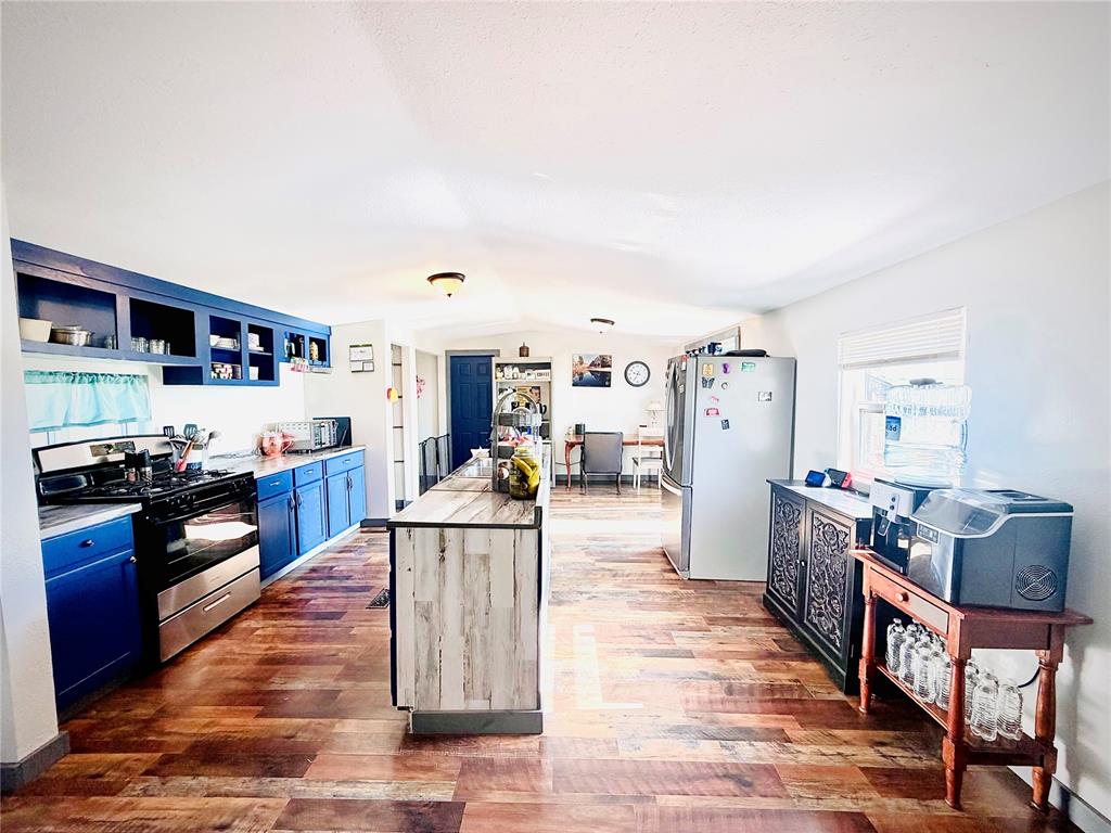 11316 N 1920 Road Property Photo 2