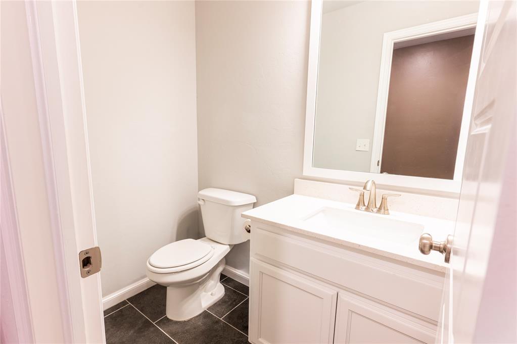 2204 Arcady Avenue Property Photo 28