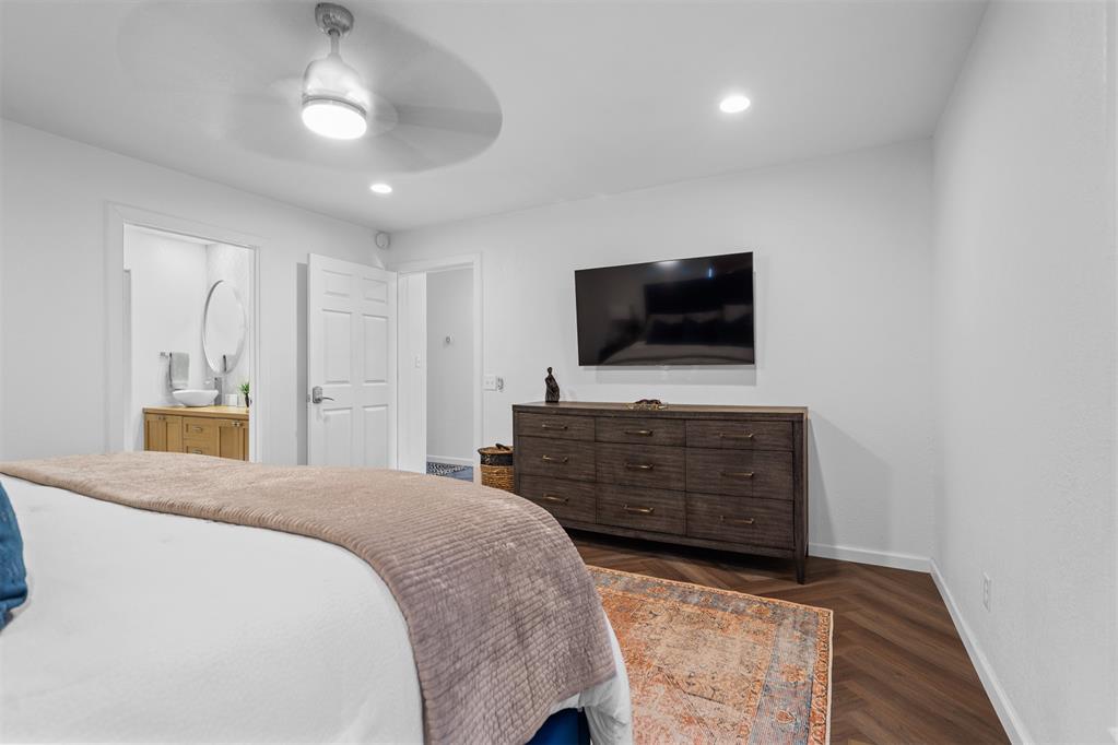 2353 Place Road Property Photo 15