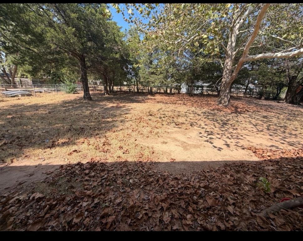 527 Montana Street Property Photo 4