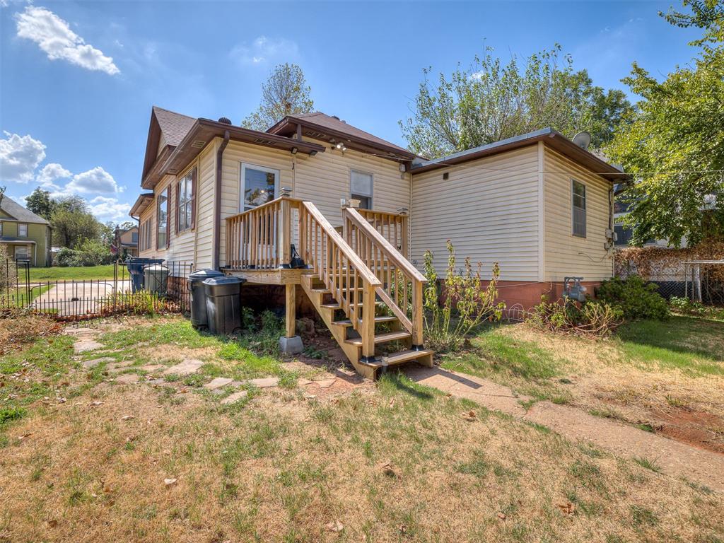 1114 E Noble Avenue Property Photo 35
