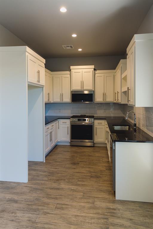 629 Remington Avenue Property Photo 16