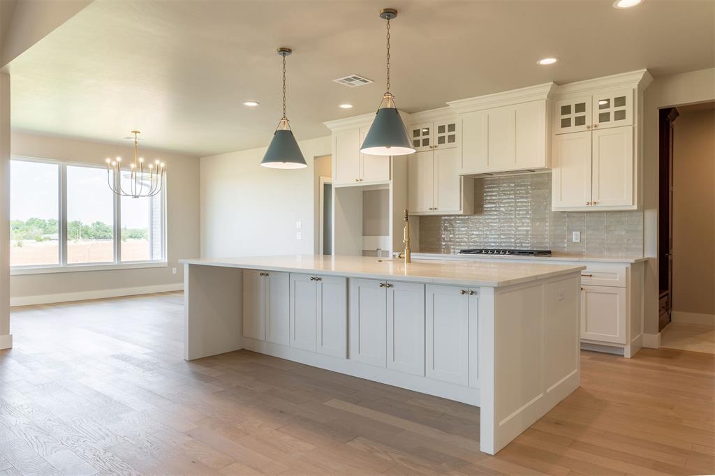 6721 Lake View Court Property Photo 11