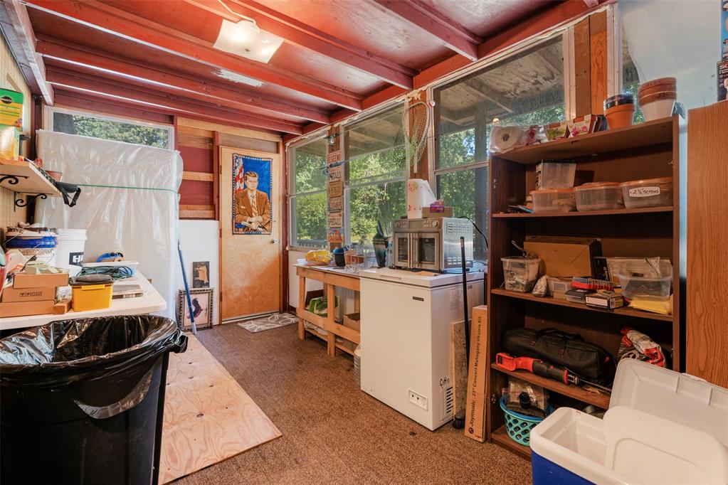 54201 Pin Oak Circle Property Photo 17