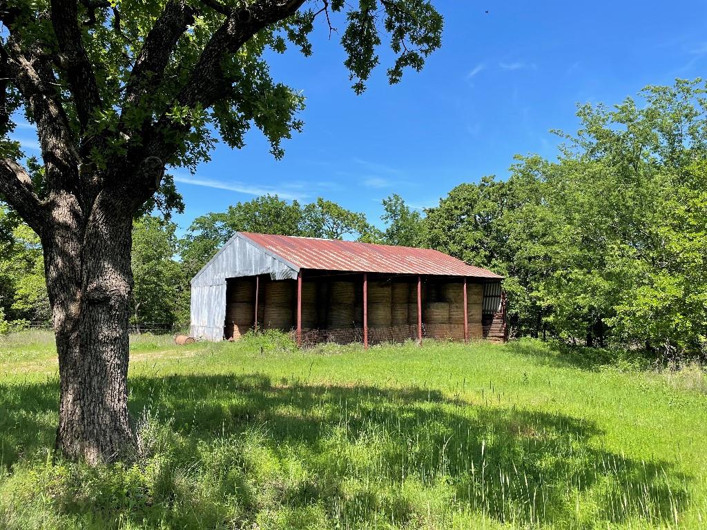10701 Oak Hill Ranch Road Property Photo 4