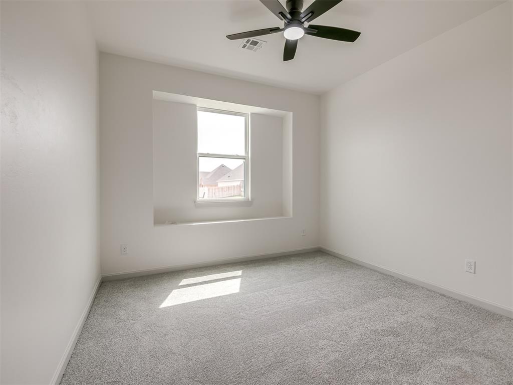 14401 Village Trail Property Photo 35