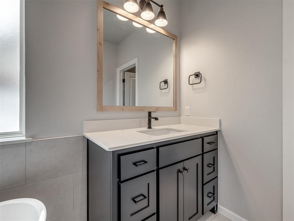 14313 Village Trail Property Photo 21