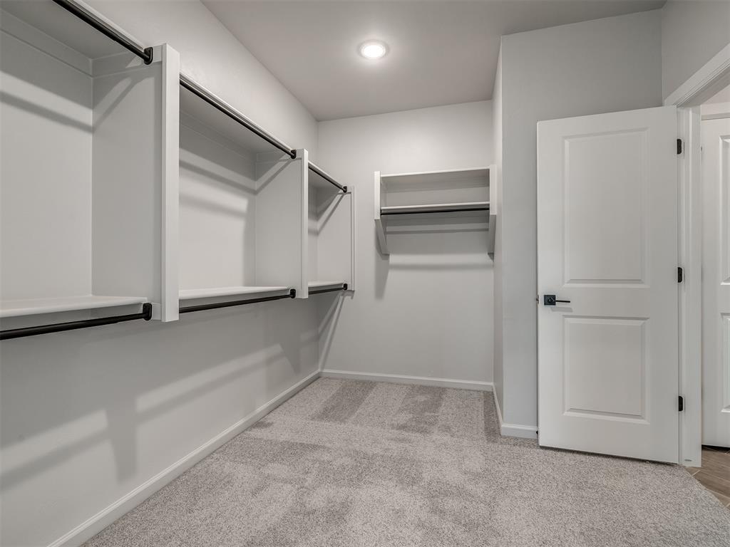 14313 Village Trail Property Photo 26