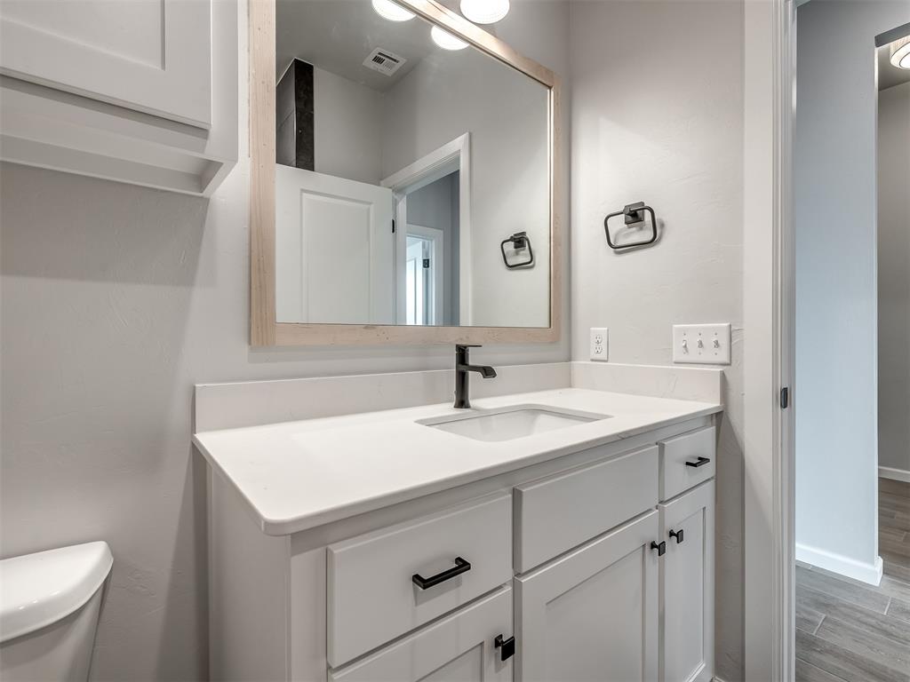 14313 Village Trail Property Photo 36