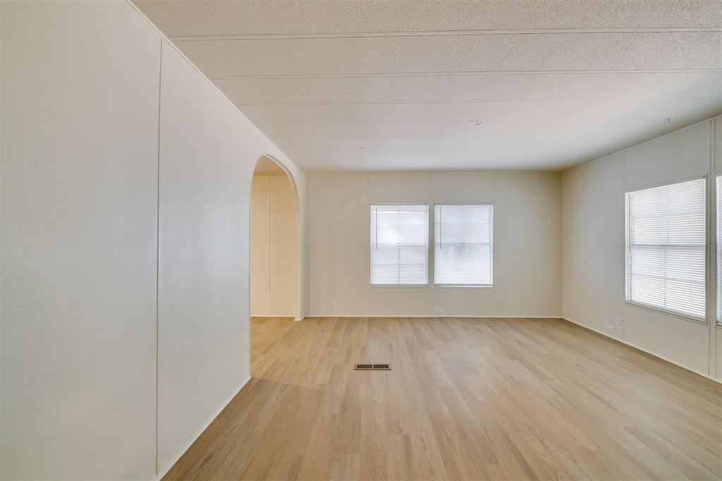 13608 Chaparral Road Property Photo 9