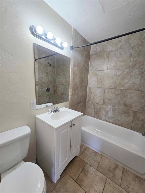 1129 Nw 82nd Street Property Photo 8