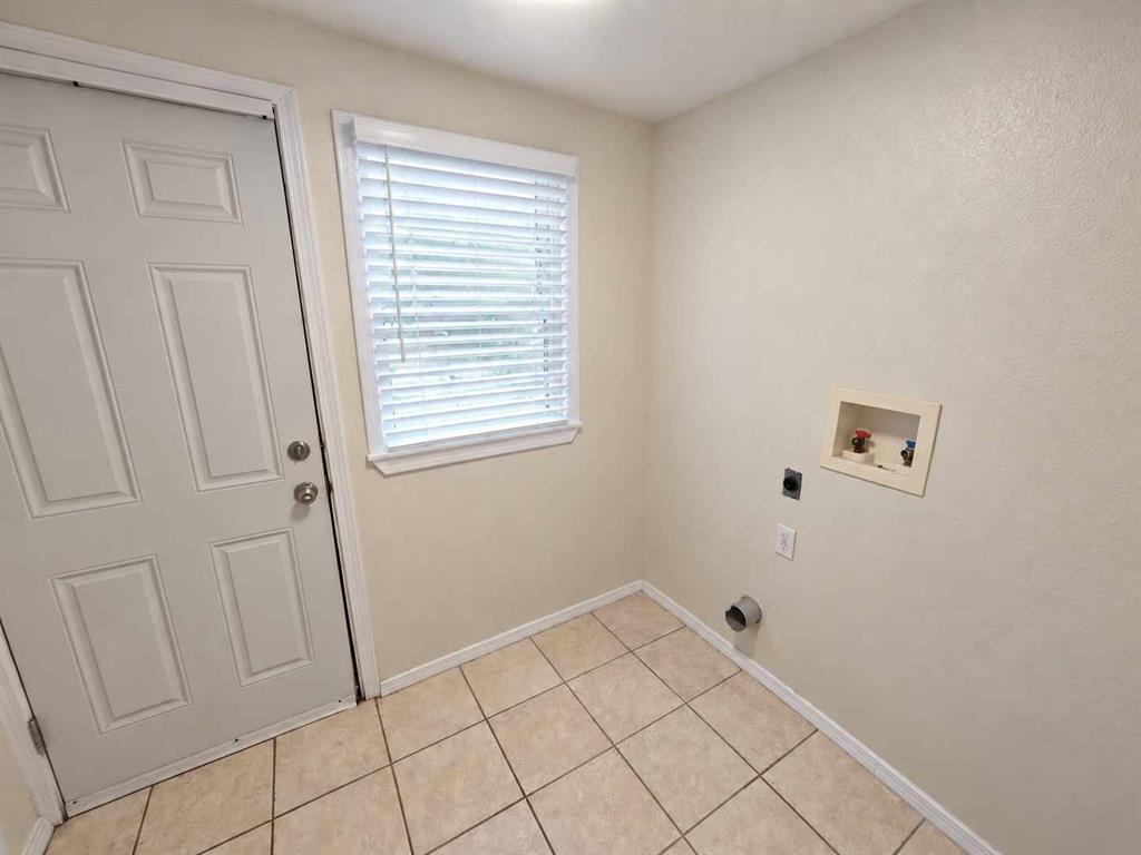 1129 Nw 82nd Street Property Photo 11