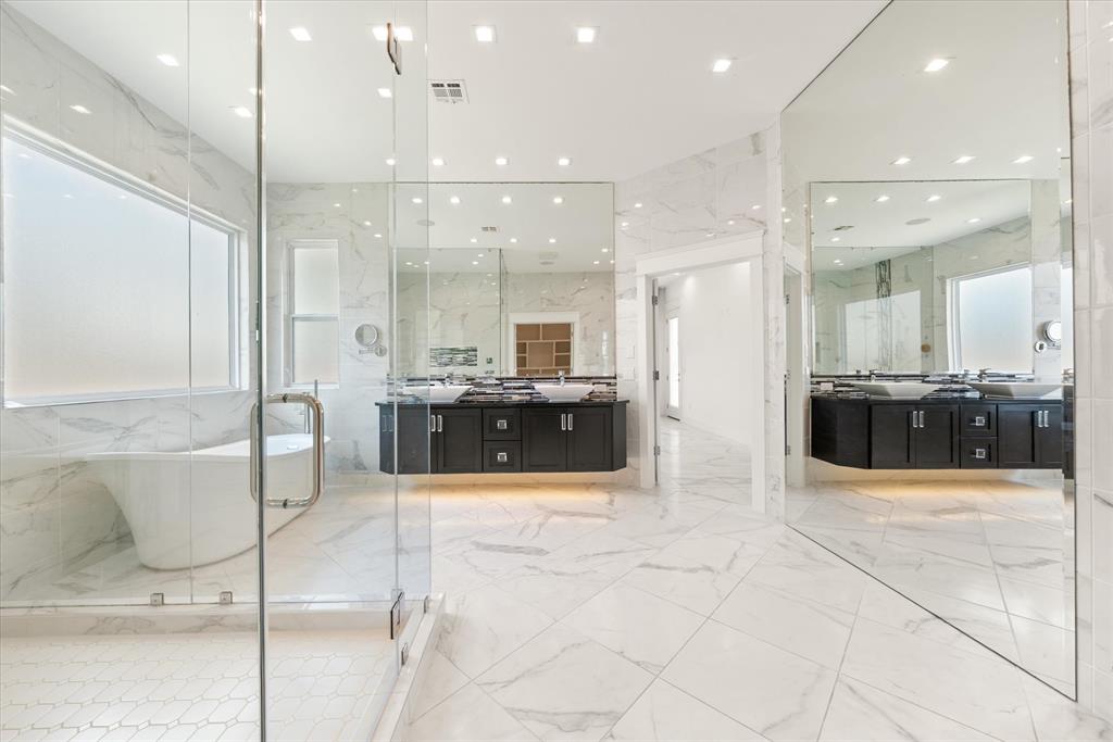 15400 Kestral Park Court Property Photo 18