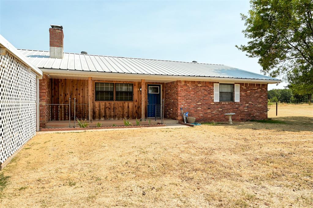 9901 96th Street Property Photo 4