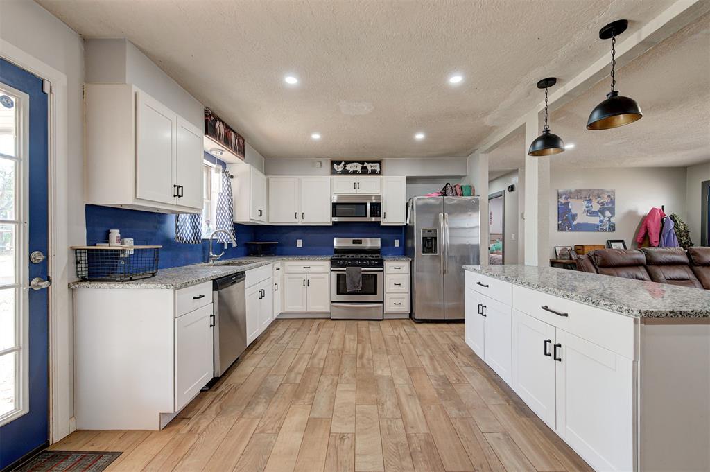 9901 96th Street Property Photo 16