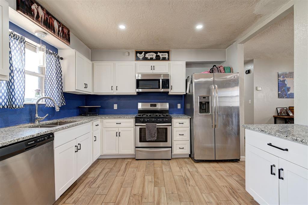 9901 96th Street Property Photo 17