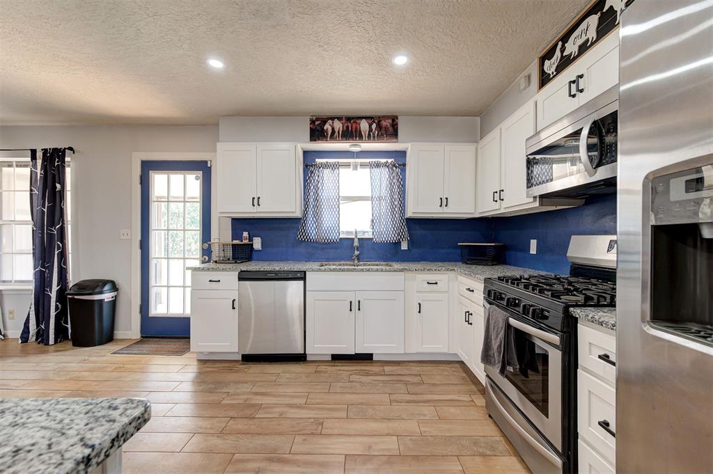 9901 96th Street Property Photo 18