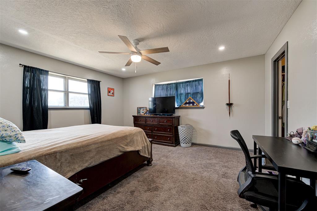 9901 96th Street Property Photo 21