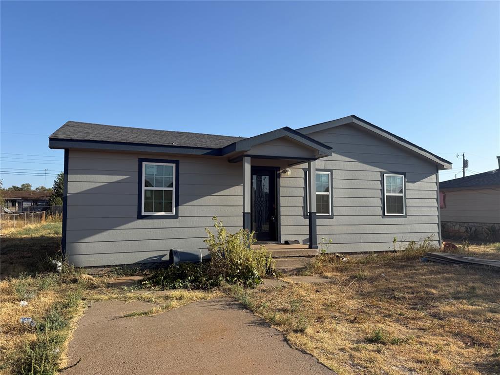 1325 E Hemlock Street Property Photo 1