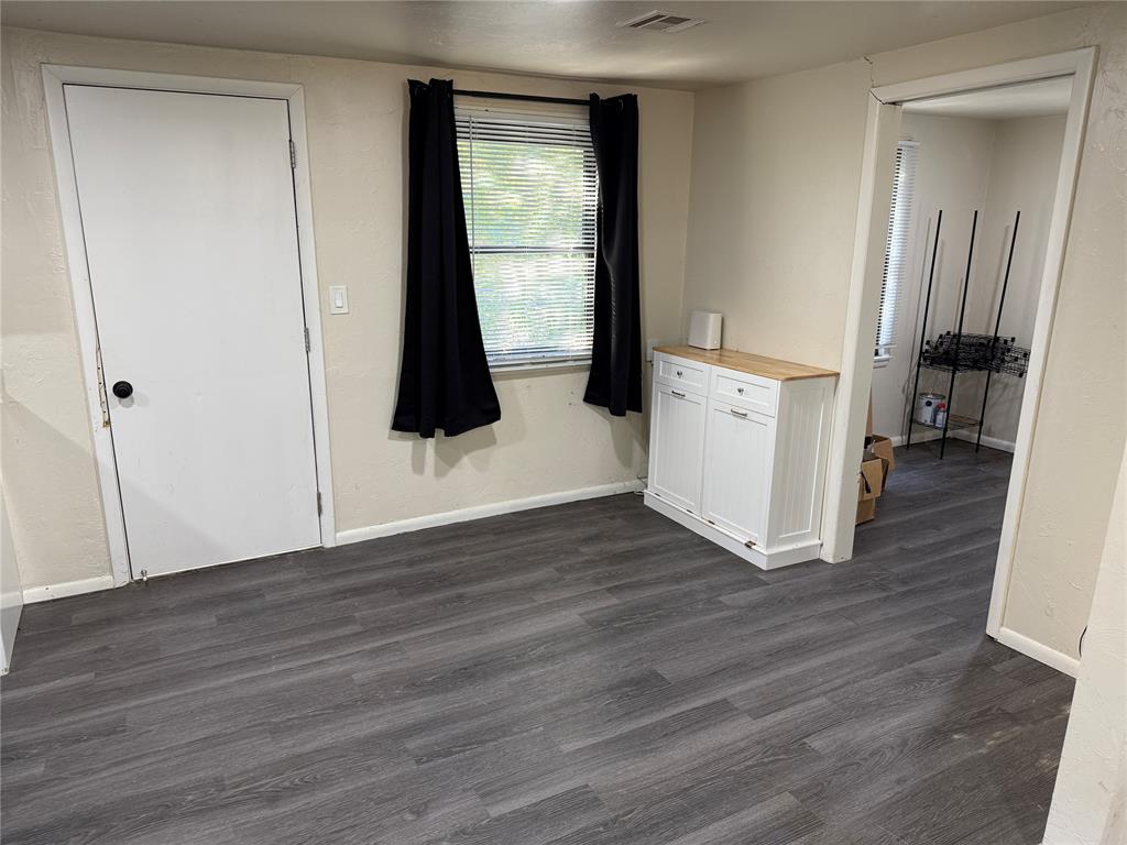 222 S Cook Avenue Property Photo 8